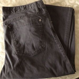 H&M MENS SLIM FIT BUTTON FLY STRAIGHT LEG JEANS